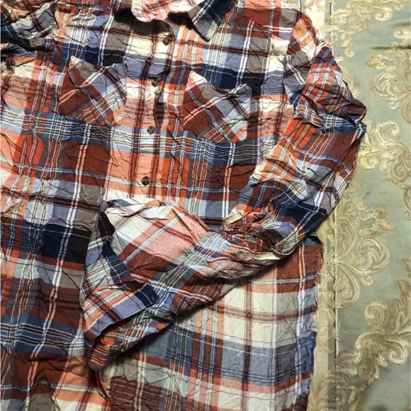 Entro button up - Picture 4 of 6